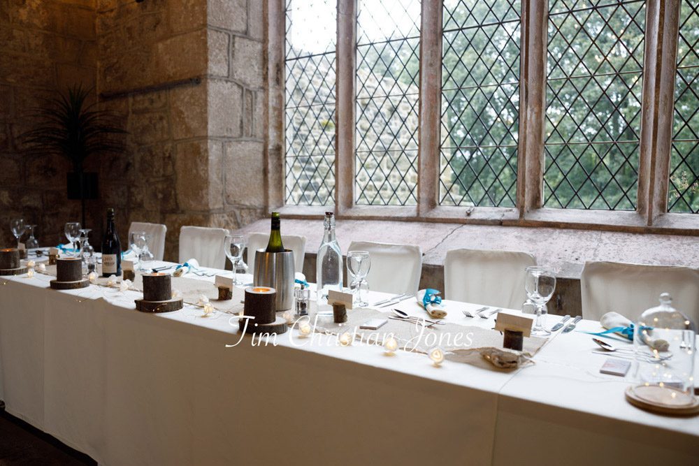 Beautiful floral and decor details on the top table.